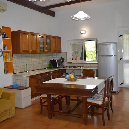 Irene Semesterbostad